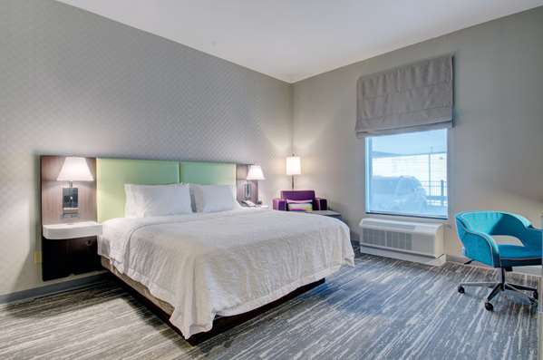  - Hampton Inn & Suites Stoughton