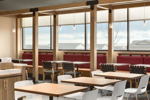 Restaurant - Tru by Hilton Cheyenne - I-80, Exit 362