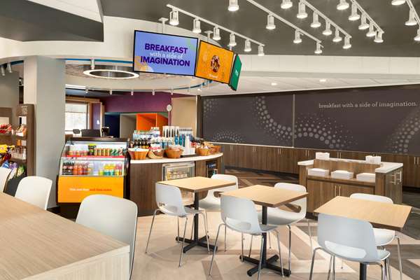 Restaurant - Tru by Hilton Cheyenne - I-80, Exit 362