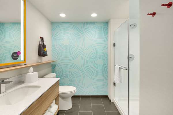  - Tru by Hilton Cheyenne - I-80, Exit 362