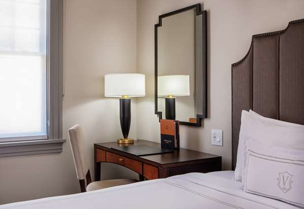  - Virginian Lynchburg Hotel Downtown