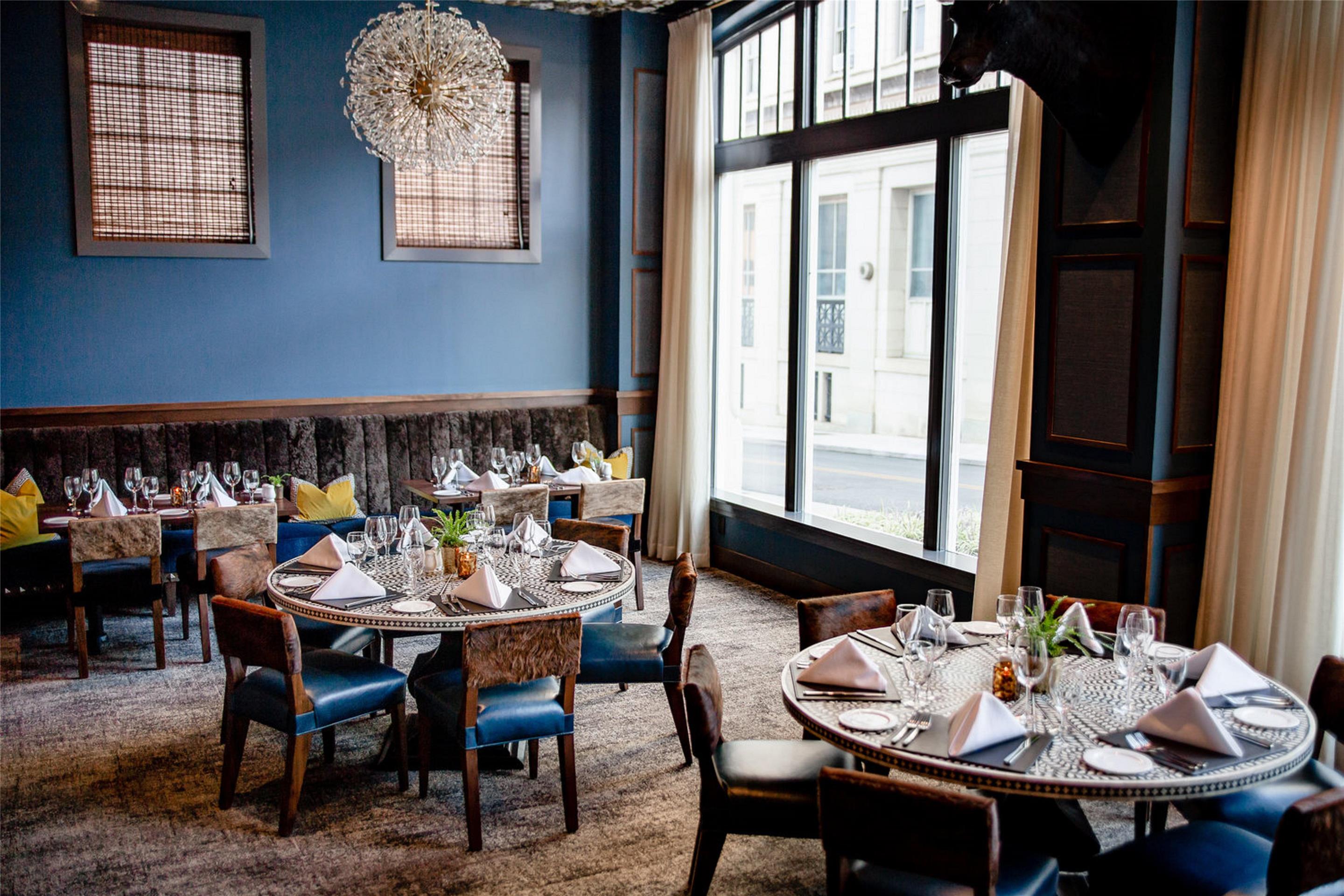 Restaurant | The Virginian Lynchburg Curio Collection