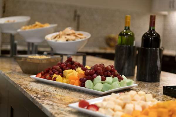 Amenities - Homewood Suites by Hilton Southaven - I-55 & I-69, Exit 289