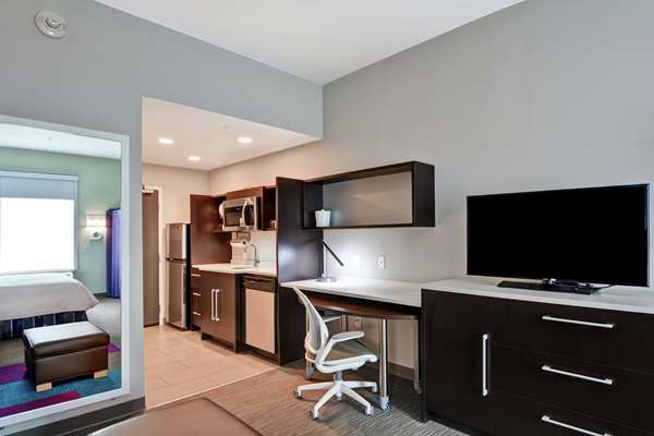  - Home2 Suites by Hilton North Davis Highway Pensacola - I-10, Exit 13