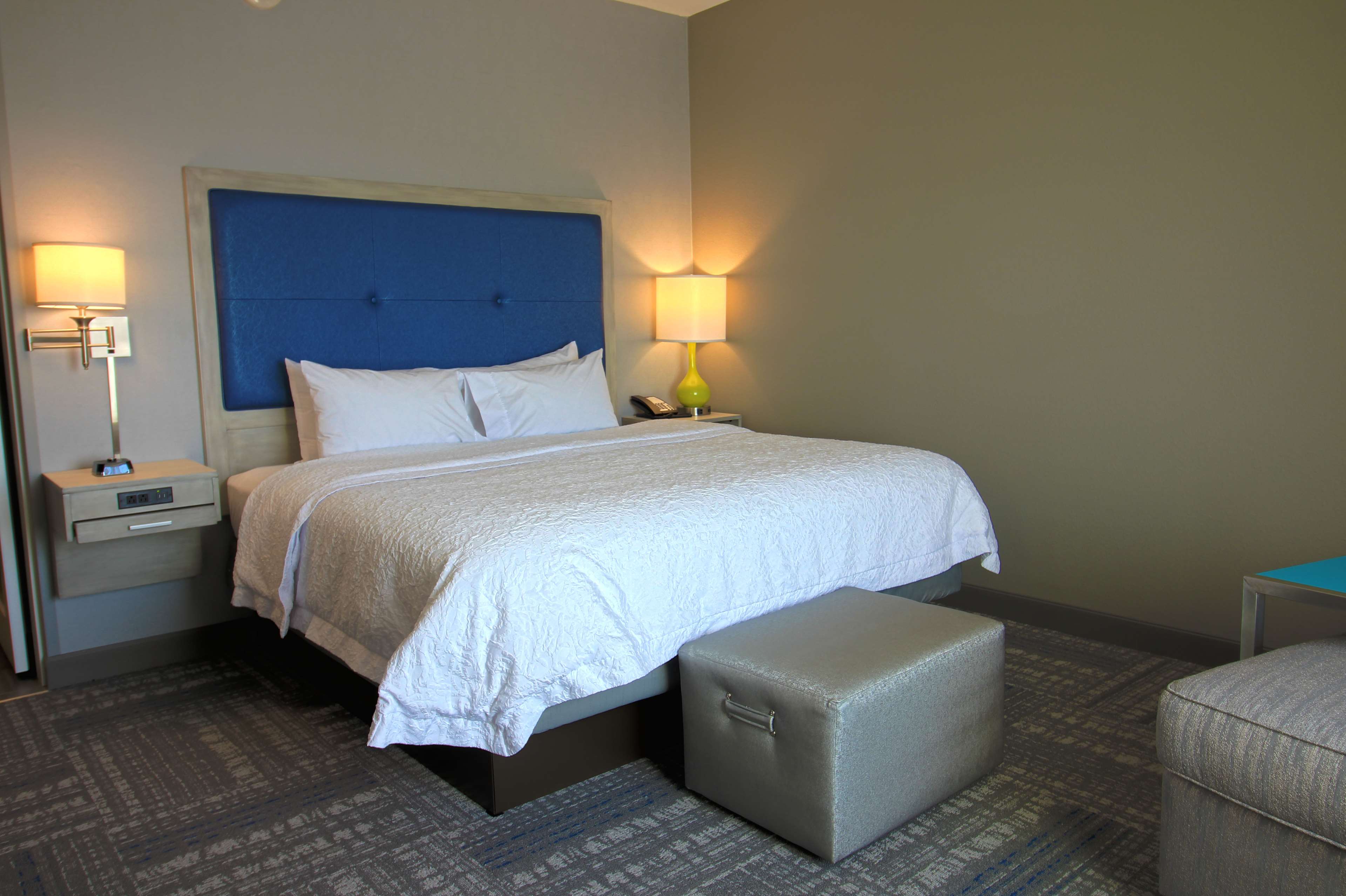 Hampton Inn by Hilton West Plains Room Type - 1 KNG HEARING ACC NOSMOK