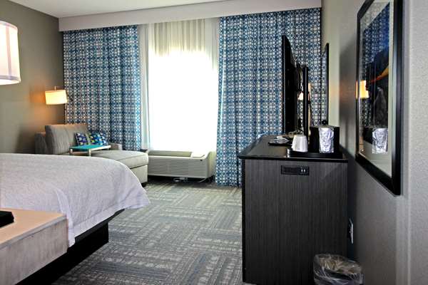  - Hampton Inn West Plains