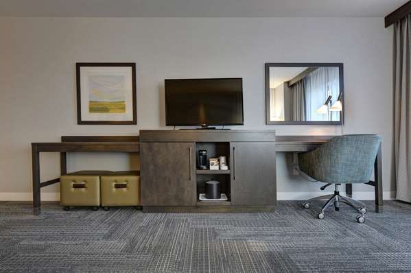  - Hampton Inn & Suites Levis