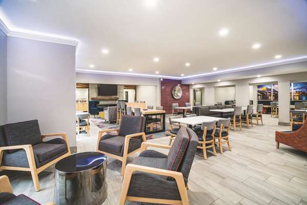  - La Quinta Inn & Suites Hixson