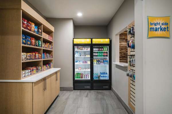  - La Quinta Inn & Suites Hixson