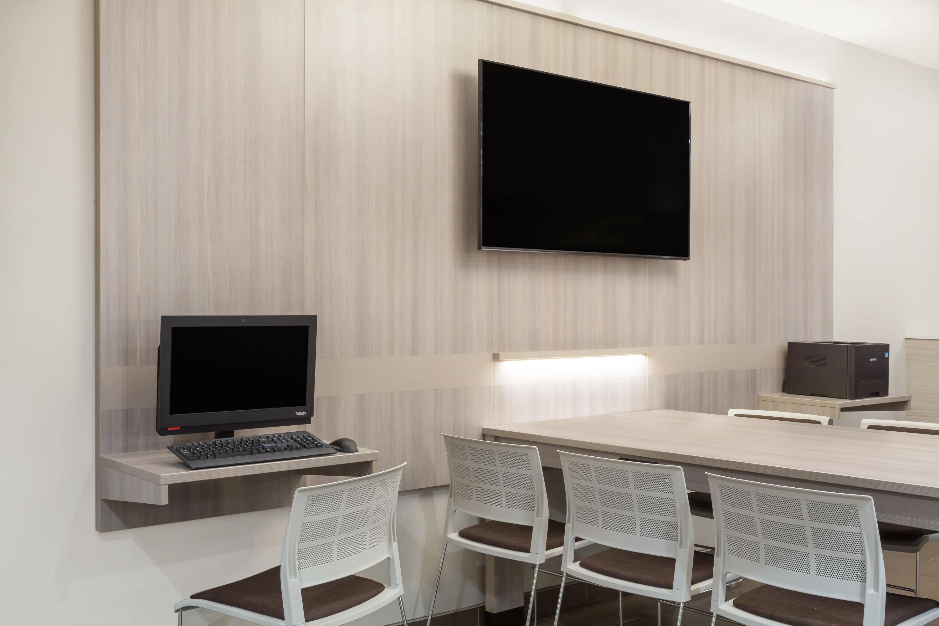 Business Center | Microtel Inn & Suites by Wyndham Springville/Provo