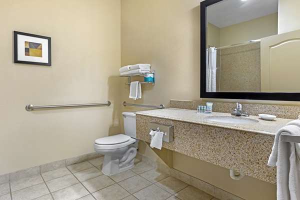  - Best Western Franklin Town Center Hotel & Suites