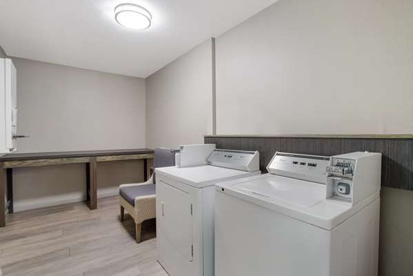  - Best Western Grants Inn - I-40, Exit 85