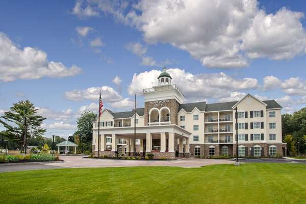 Exterior view - Homewood Suites by Hilton Saratoga Springs