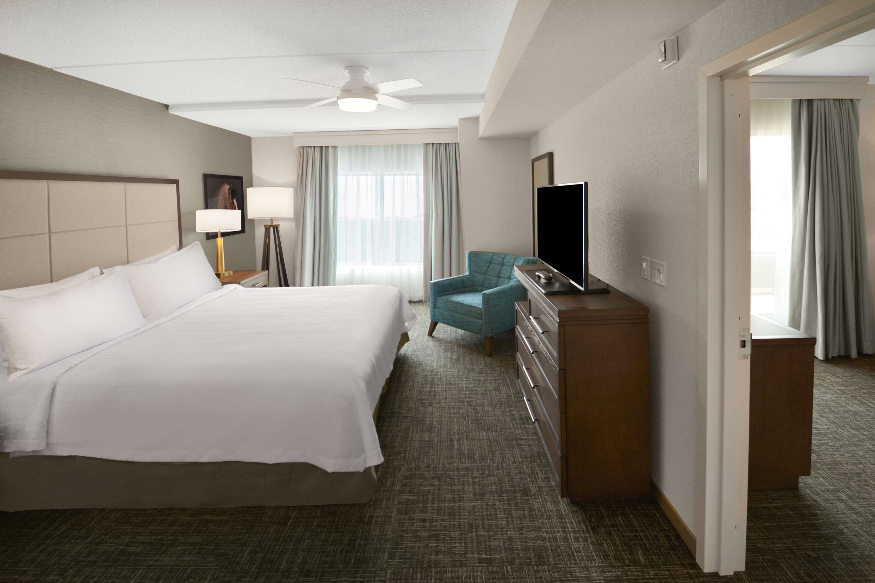 Guest room