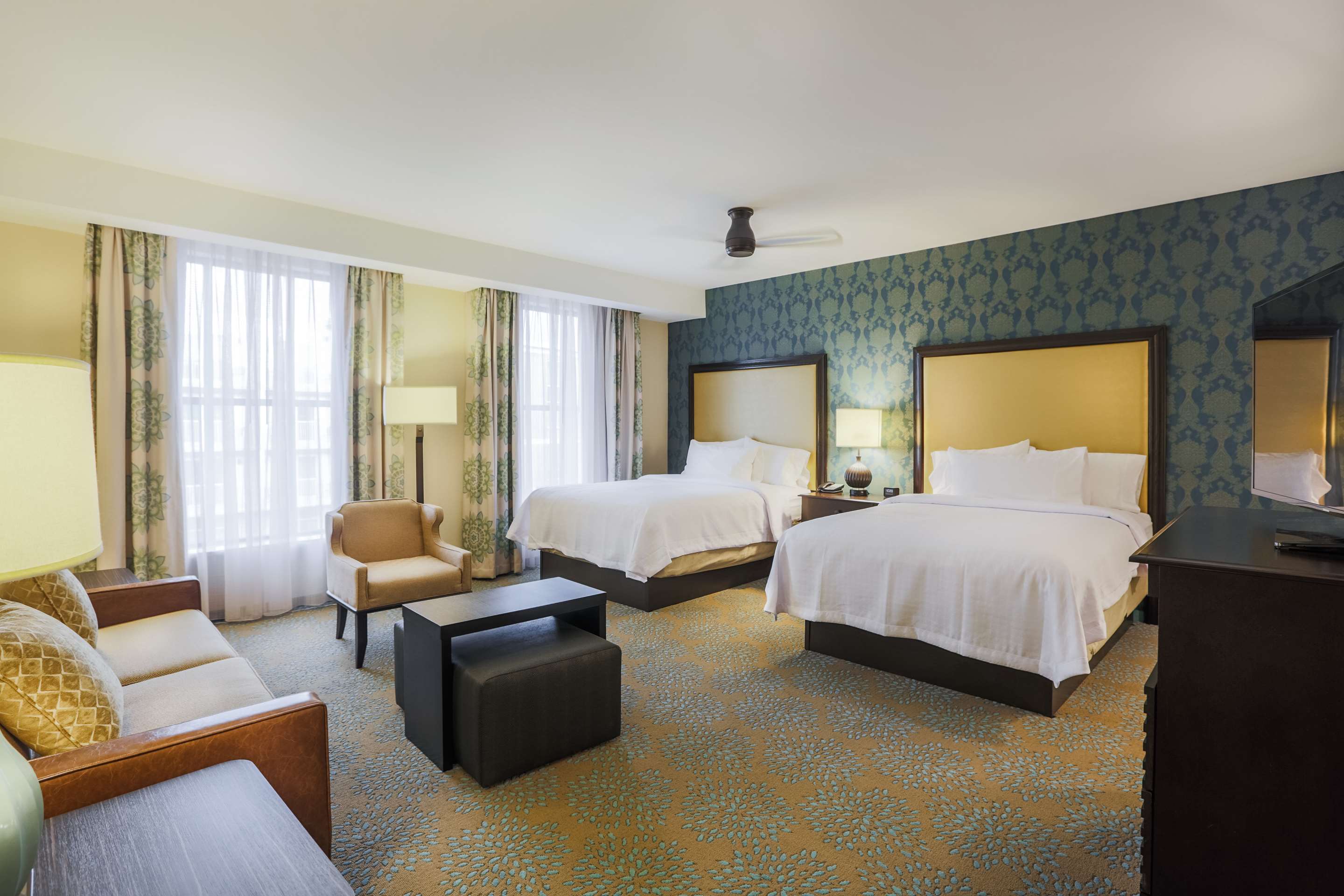 Guest room