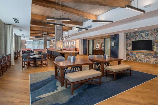 Restaurant - Hampton Inn & Suites Pearl District Portland - I-405, Exit 2B