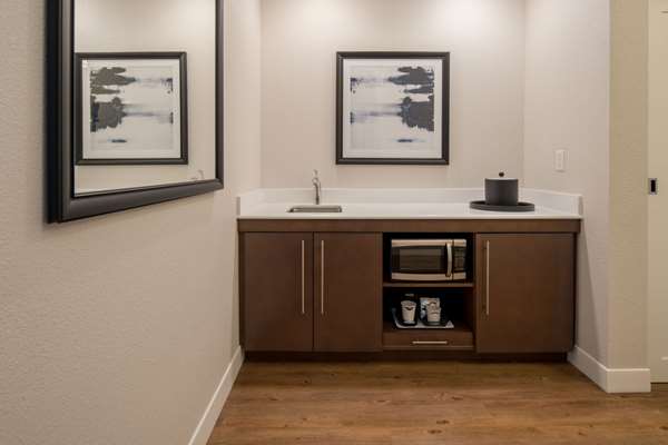  - Hampton Inn & Suites Pearl District Portland - I-405, Exit 2B