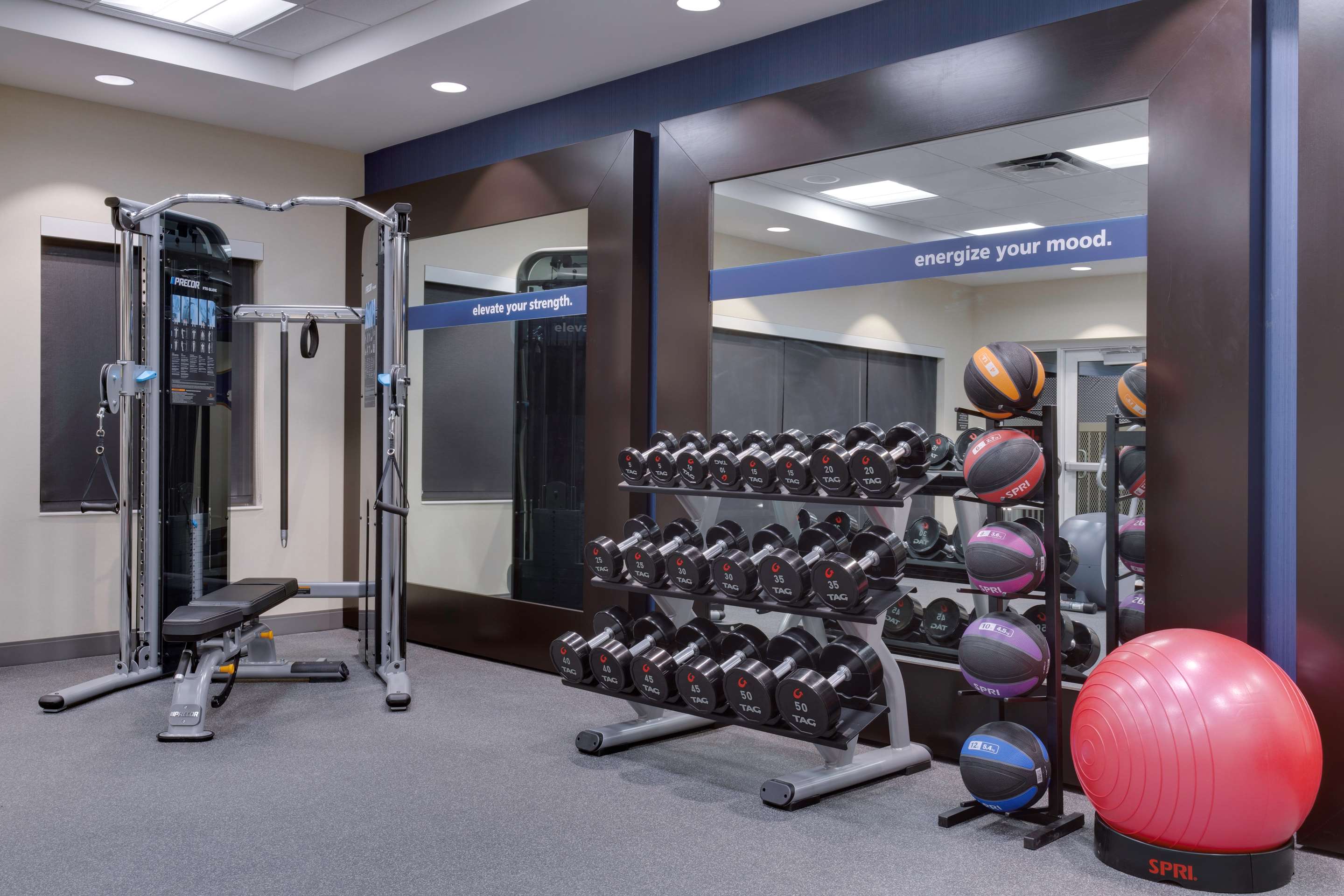 Health club fitness center gym | Hampton Inn Fort Lauderdale Pompano Beach