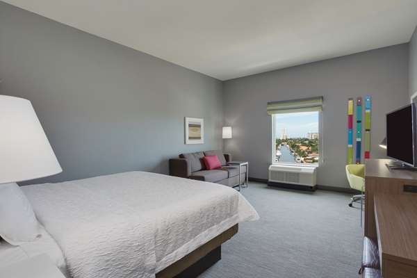  - Hampton Inn Amphitheatre Pompano Beach