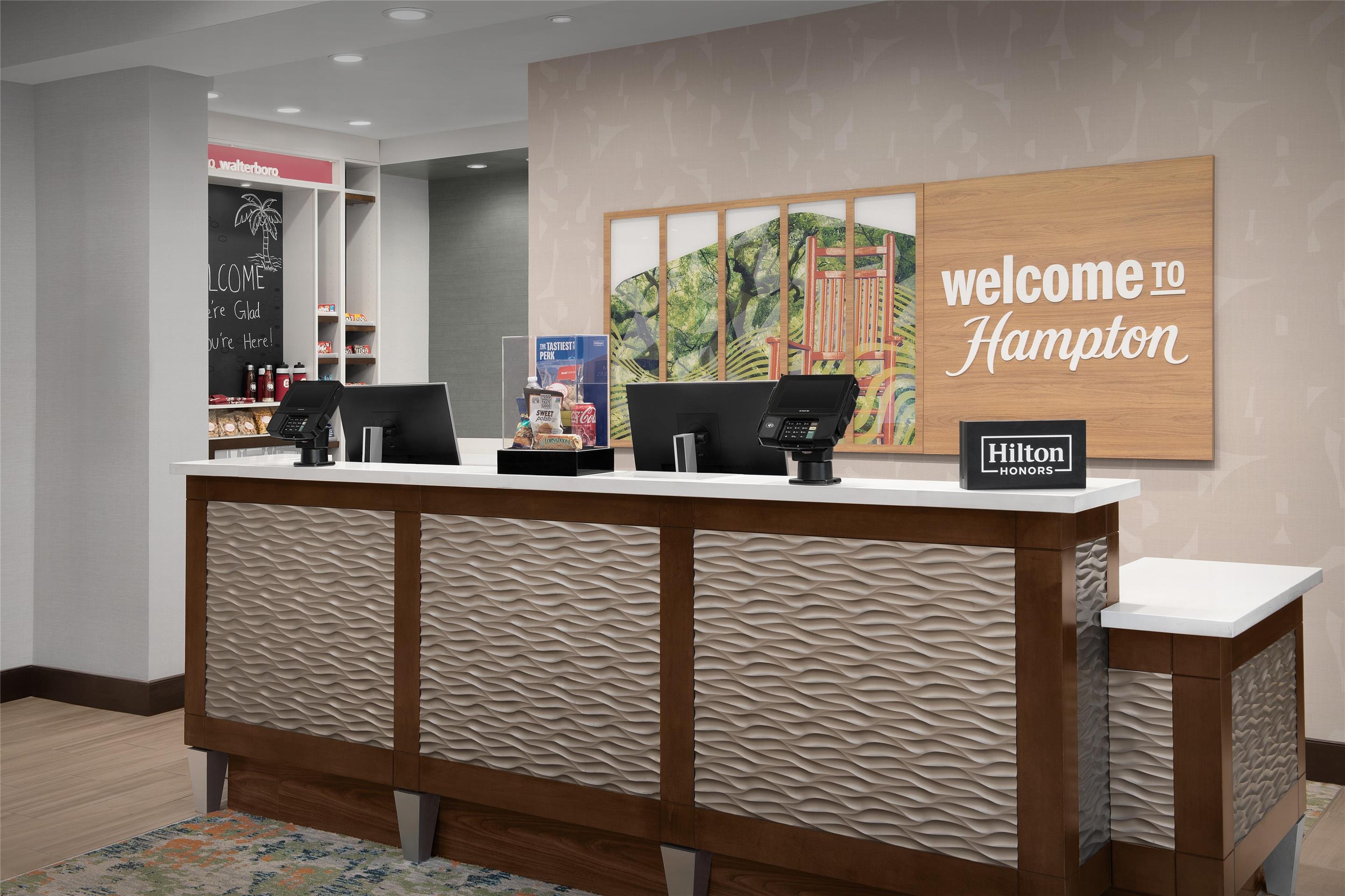 Reception | Hampton Inn & Suites Walterboro
