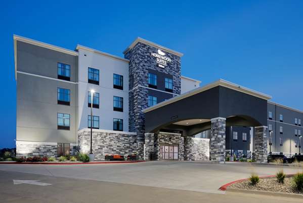 Homewood Suites by Hilton Topeka 4