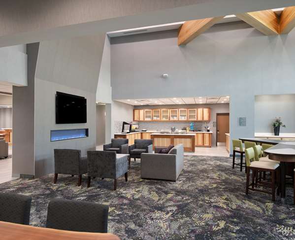  - Homewood Suites by Hilton West Topeka - I-470, Exit 1B