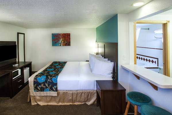  - Baymont Inn & Suites Mt Rushmore Keystone