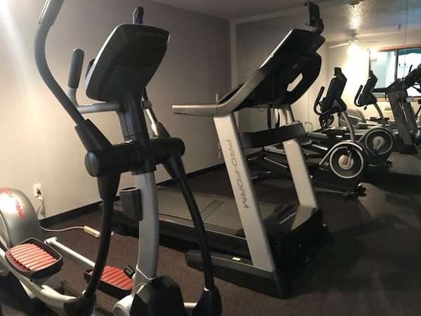 Fitness/ Exercise Room - Ramada Hotel Mt Rushmore Keystone