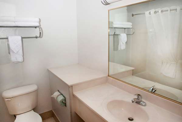  - Ramada Hotel Mt Rushmore Keystone