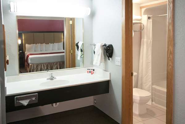  - Ramada Hotel Mt Rushmore Keystone