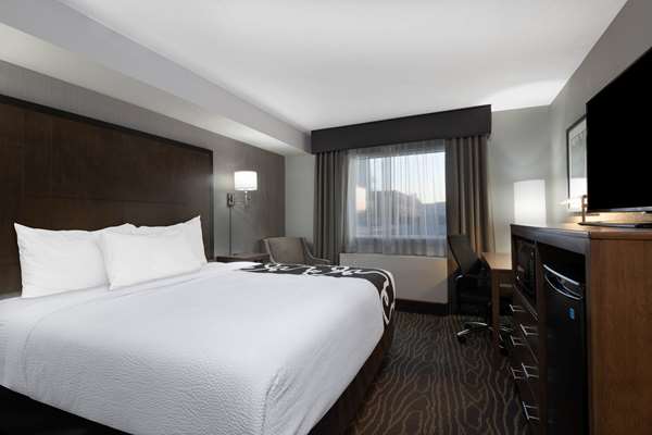  - La Quinta Inn & Suites Airport Anchorage