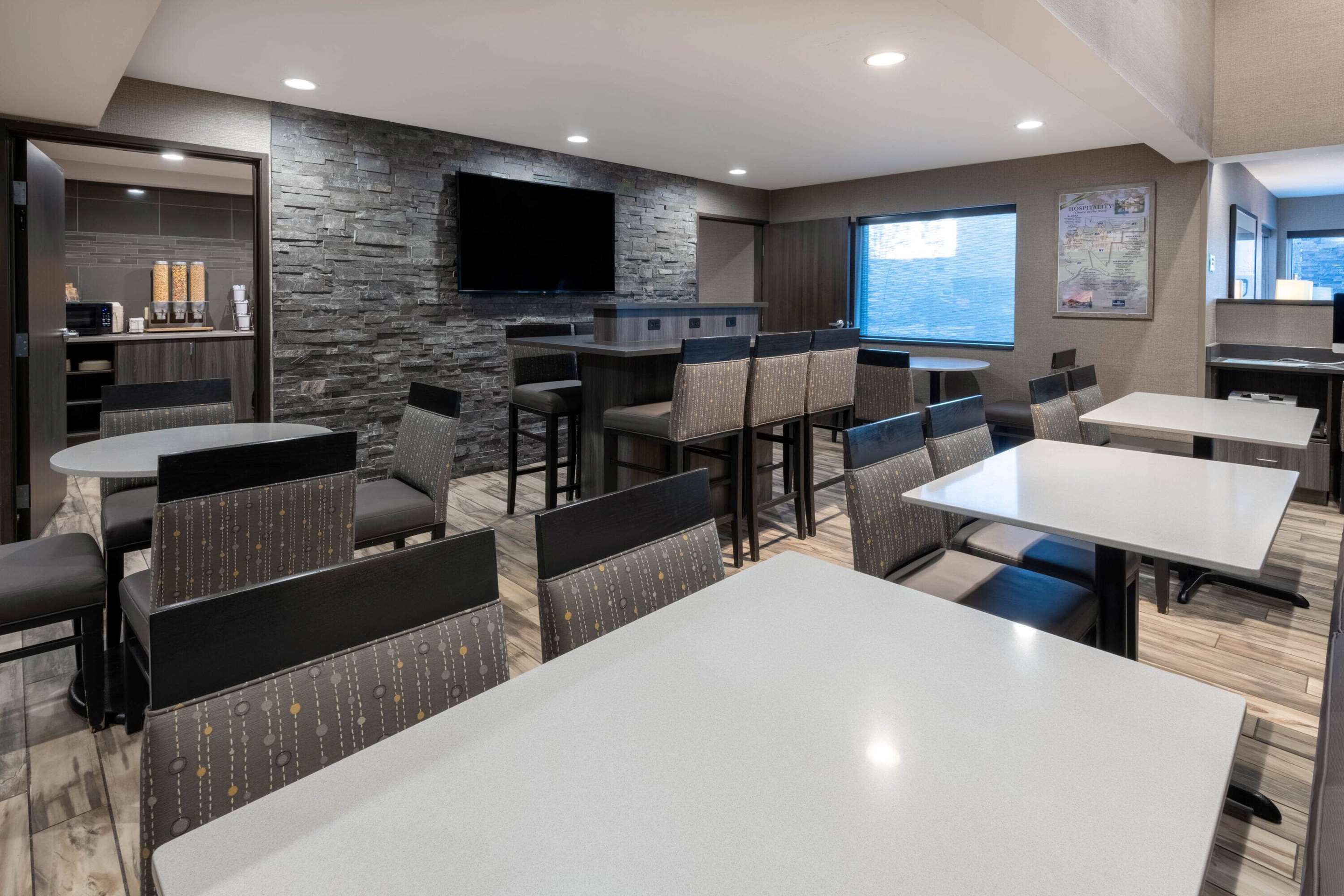 Property amenity | La Quinta Inn & Suites by Wyndham Anchorage Airport