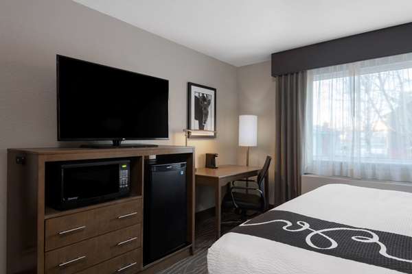  - La Quinta Inn & Suites Airport Anchorage