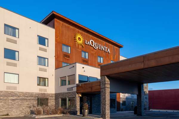 Exterior view - La Quinta Inn & Suites Airport Anchorage
