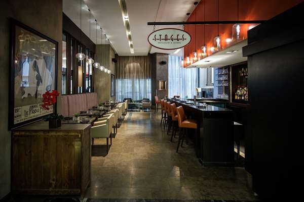 Exterior view - Pantages Hotel Downtown Toronto