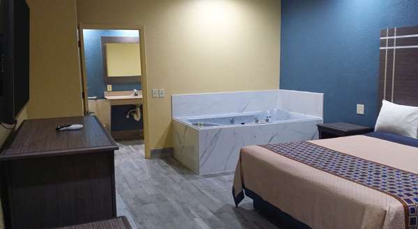  - Americas Best Value Inn Northside Houston - I-69, Exits 137 & 137B