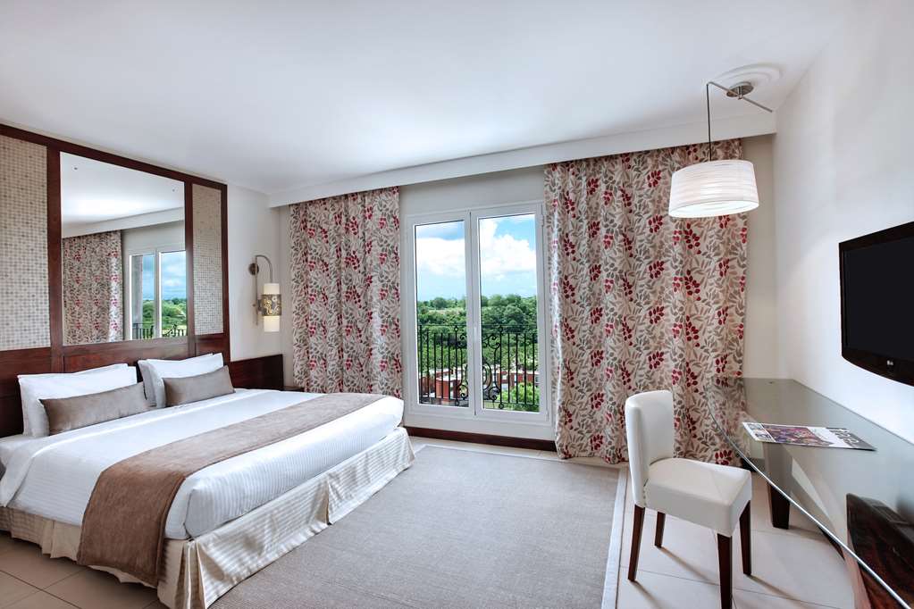 The Address Boutique Hotel-guestroom-Guest Room,Indoor/Interior,On-Site.jpg