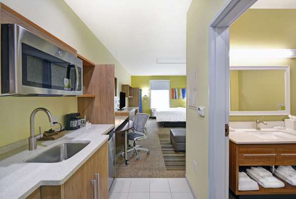  - Home2 Suites by Hilton DeSoto - I-35, Exit 416