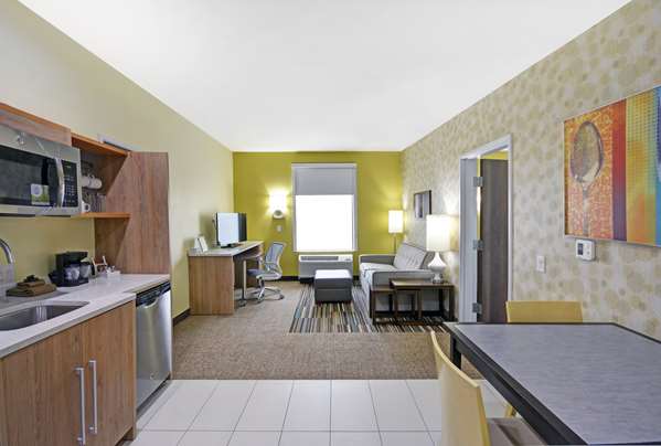  - Home2 Suites by Hilton DeSoto - I-35, Exit 416