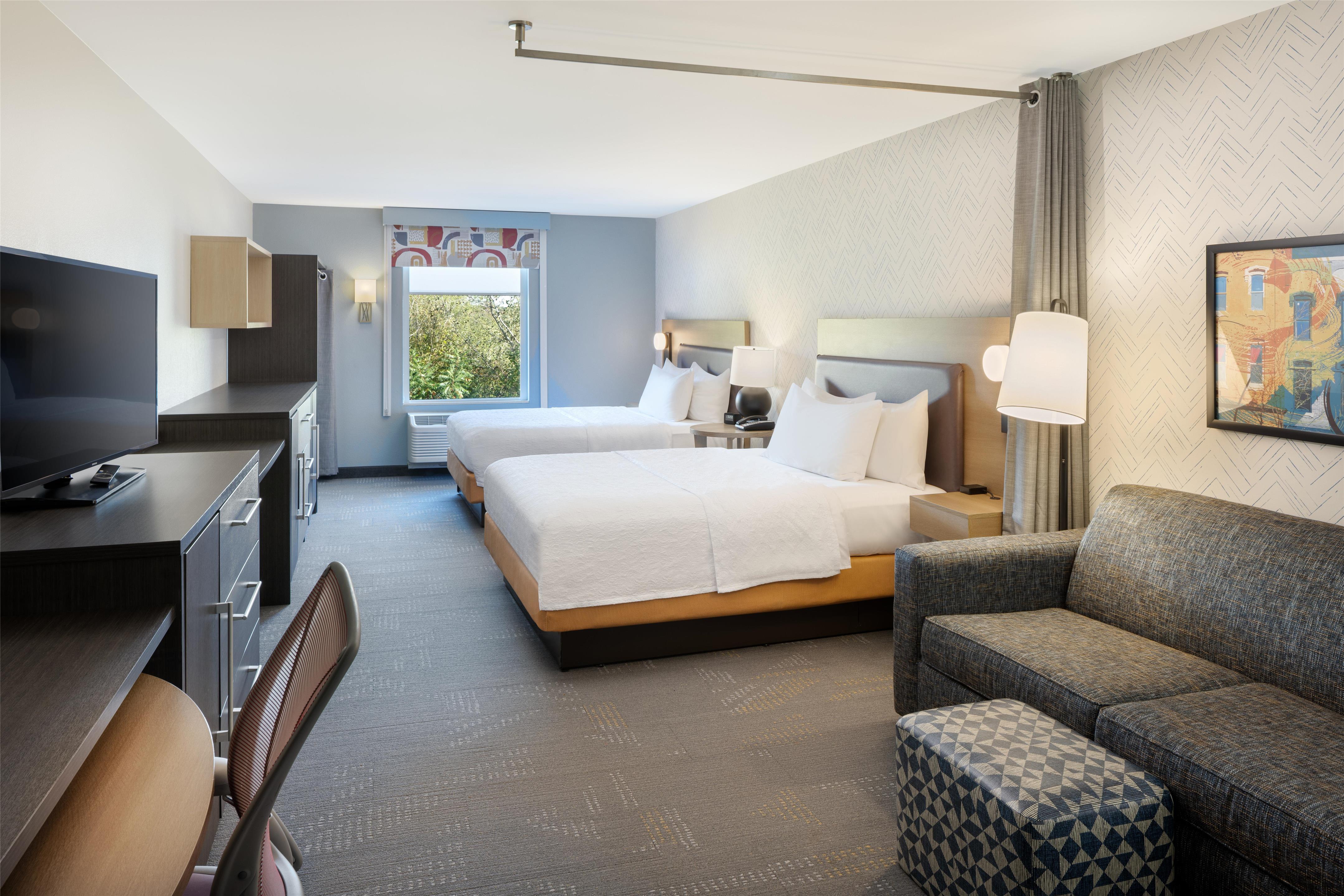 Guest room