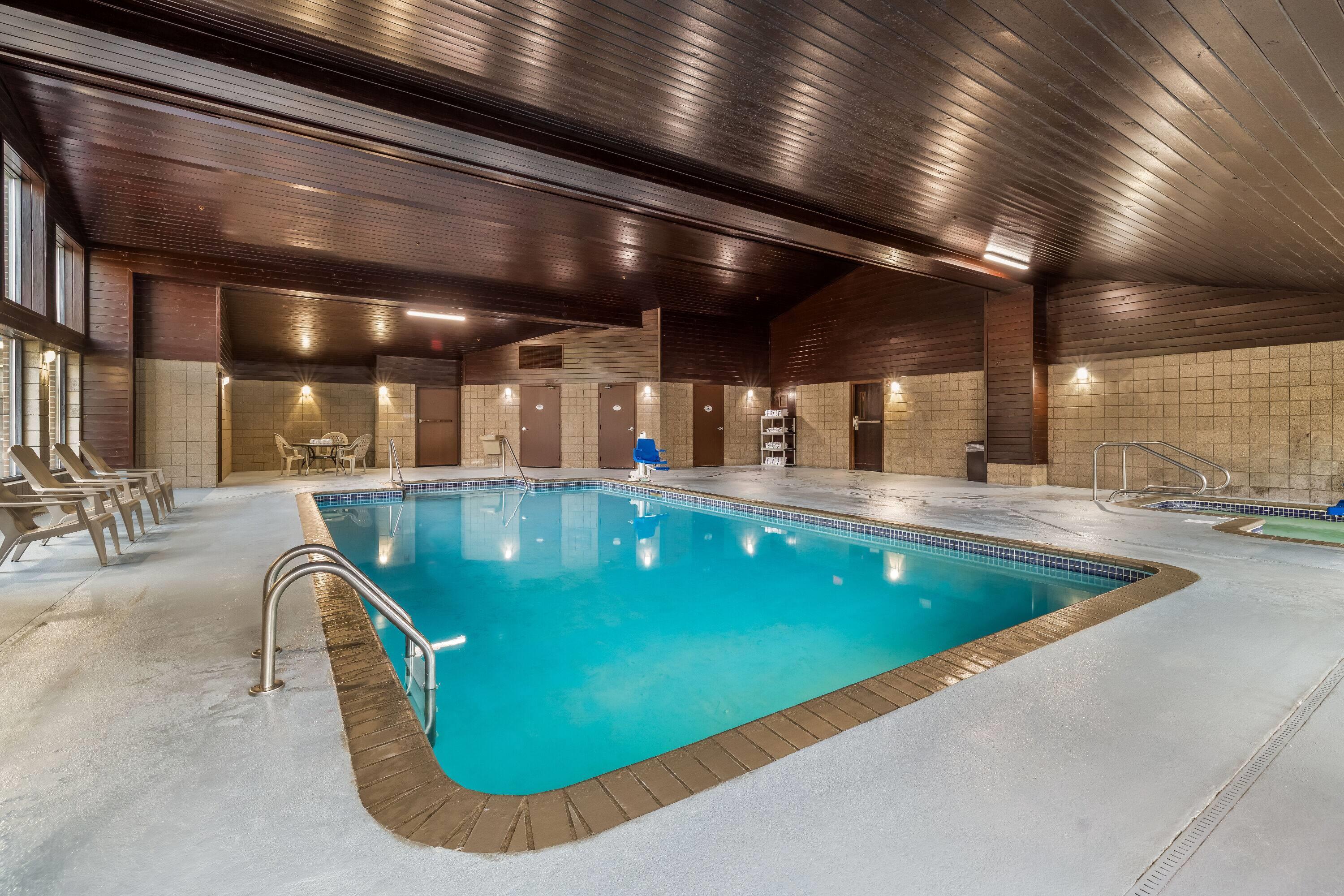 Pool - indoor | Baymont by Wyndham Bloomington MSP Airport