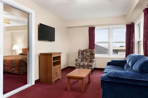Suite - Travelodge Port Elgin