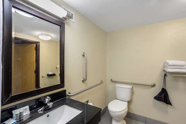  - Best Western Harrisburg North Hotel - I-81, Exit 69
