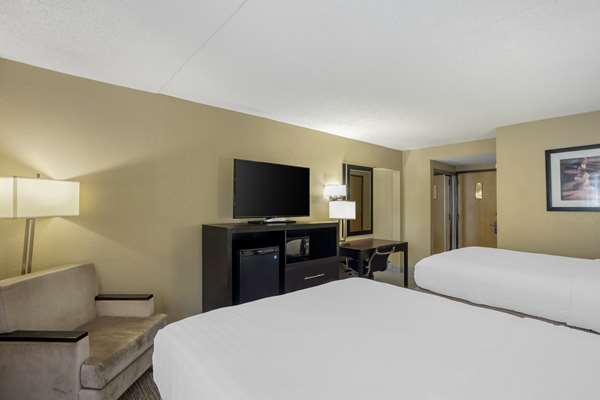  - Best Western Harrisburg North Hotel - I-81, Exit 69