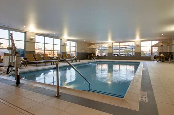 Pool - Hyatt House Hotel Oak Brook
