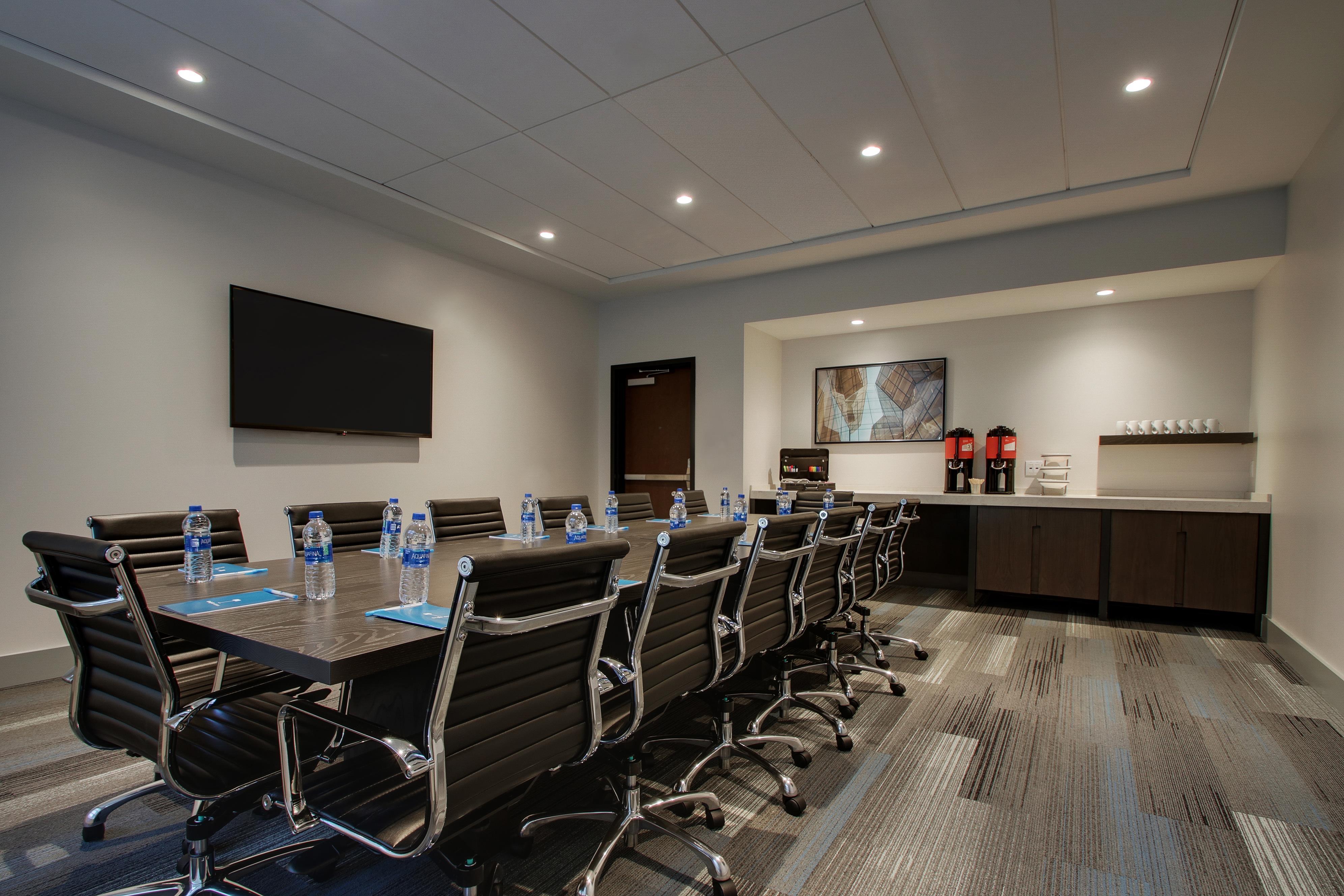 Meeting Room | Hyatt House Chicago Oak Brook