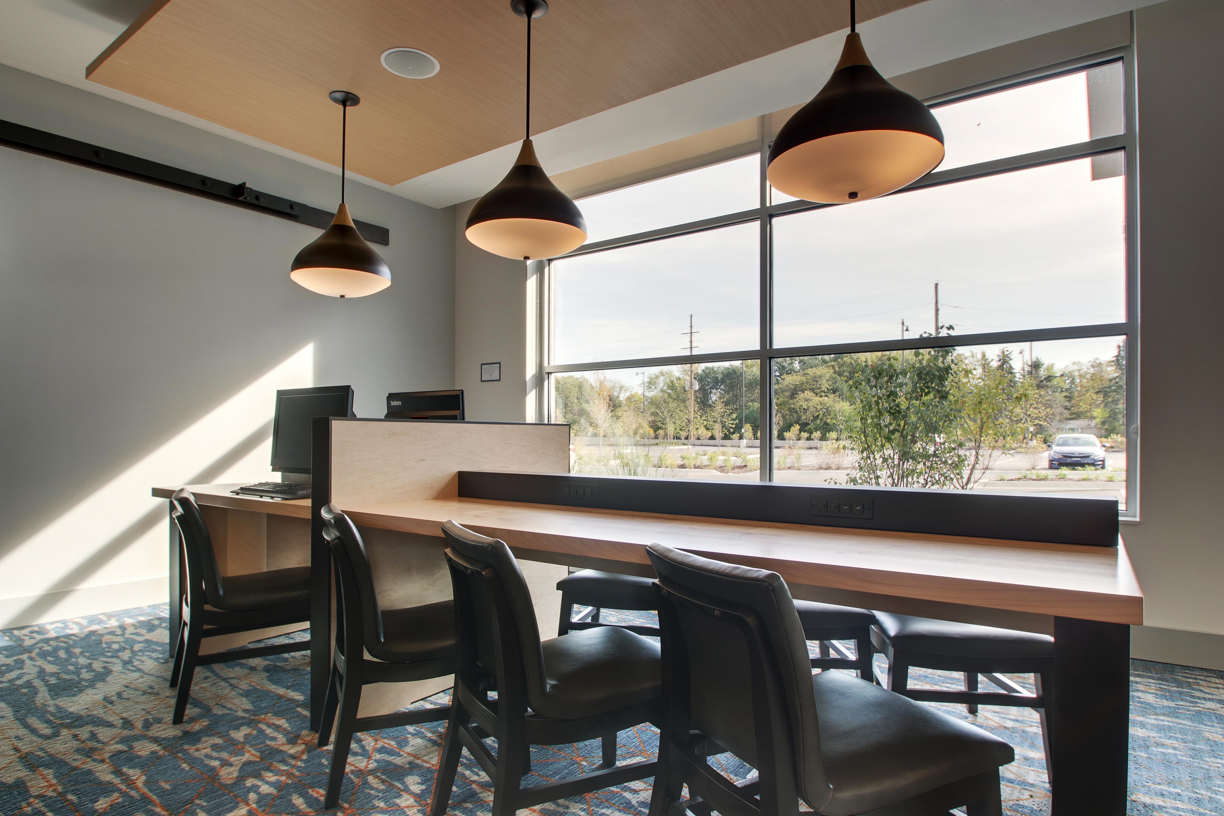 Lobby | Hyatt House Chicago Oak Brook