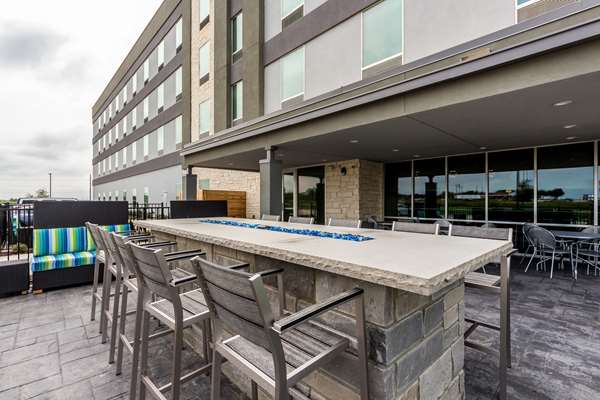 Exterior view - Home2 Suites by Hilton Northlake - I-35, Exit 70