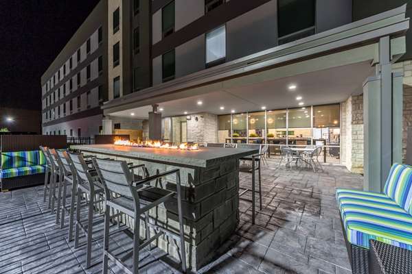 Exterior view - Home2 Suites by Hilton Northlake - I-35, Exit 70