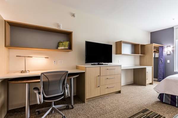  - Home2 Suites by Hilton Northlake - I-35, Exit 70